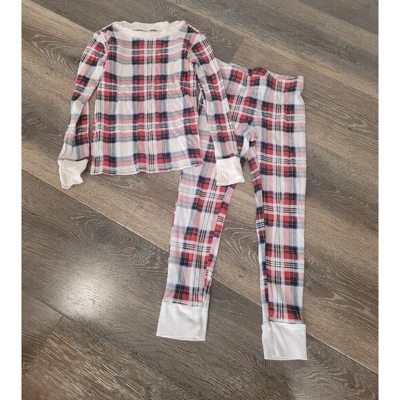 Old Navy Kids Winter Plaid 2 Piece Pajamas Christmas‎ Pjs size Small #r - Picture 1 of 3